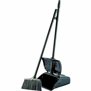 Dust Collector With Broom
